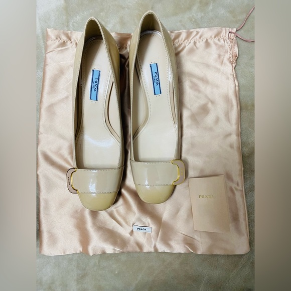 Prada shoes - Picture 2 of 13